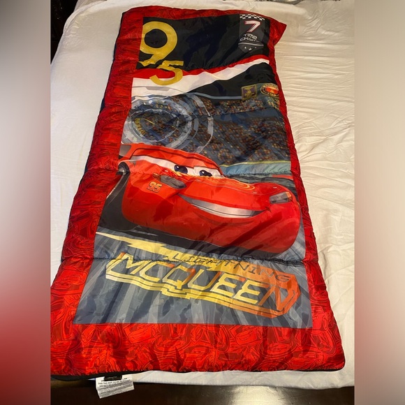 Disney Pixar Lightning McQueen Cars 3 Camping/Sleeping Bag Made in USA 28”x56” - Picture 2 of 5